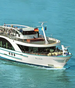 Kreuzfahrtschiff MS Alina