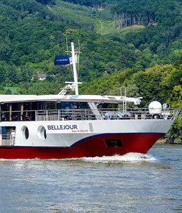 Kreuzfahrtschiff MS Bellejour