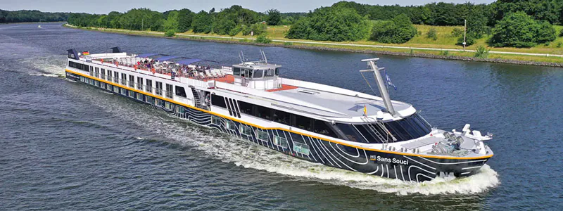 Kreuzfahrtschiff MS Sans Souci: MS Sans Souci