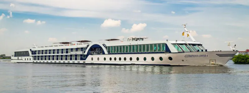 Kreuzfahrtschiff MS Compass Opera: MS Compass Opera