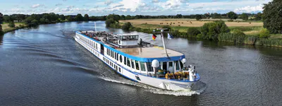 Kreuzfahrtschiff VIVA RUBY: VIVA RUBY