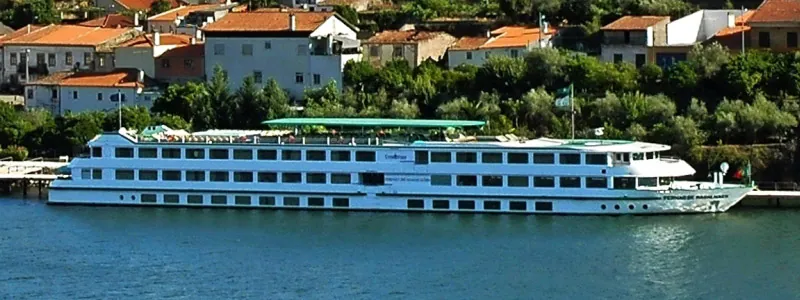 Kreuzfahrtschiff MS Magellan: MS Magellan
