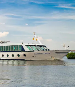Kreuzfahrtschiff MS Compass Opera