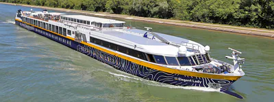 Kreuzfahrtschiff MS Elegant Lady: MS Elegant Lady
