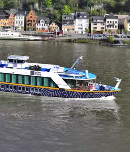 Kreuzfahrtschiff MS Lady Cristina