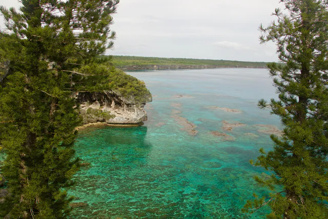Hafen Lifou