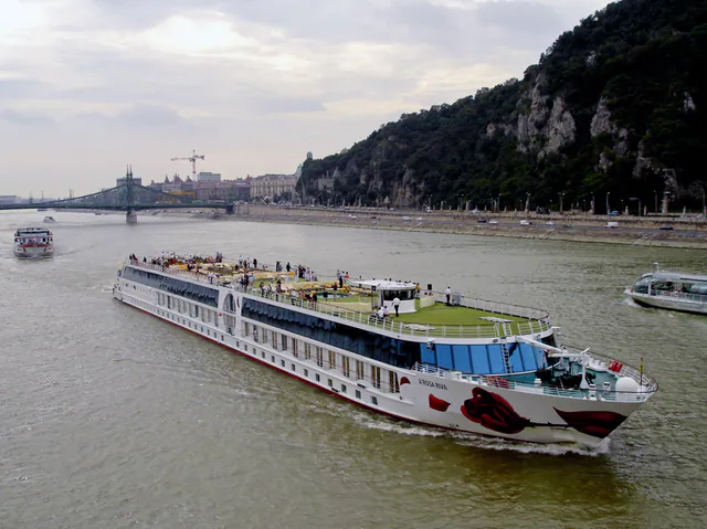Kreuzfahrtschiff A-ROSA RIVA
