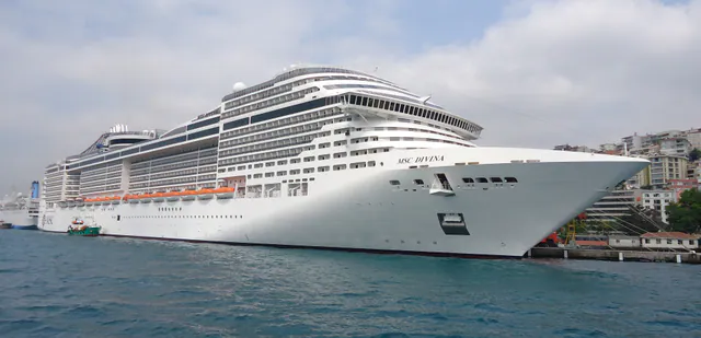 Kreuzfahrtschiff MSC Divina
