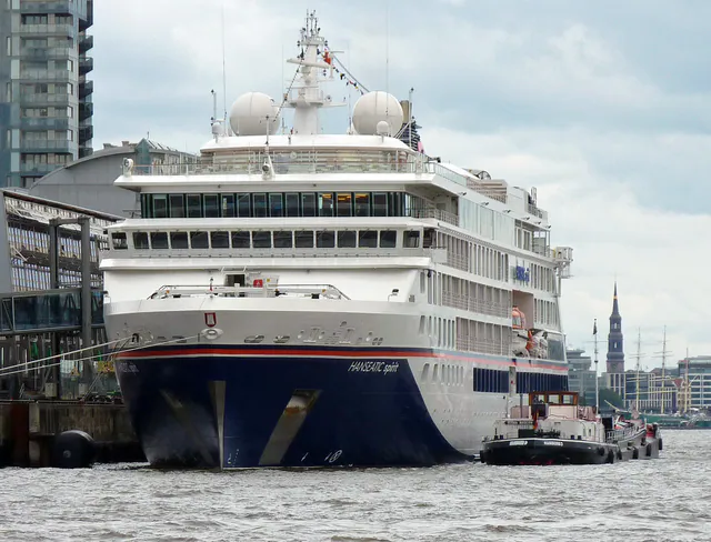 Kreuzfahrtschiff HANSEATIC spirit