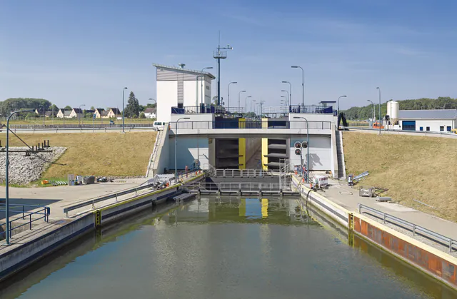 Hafen Schleuse Sülfeld