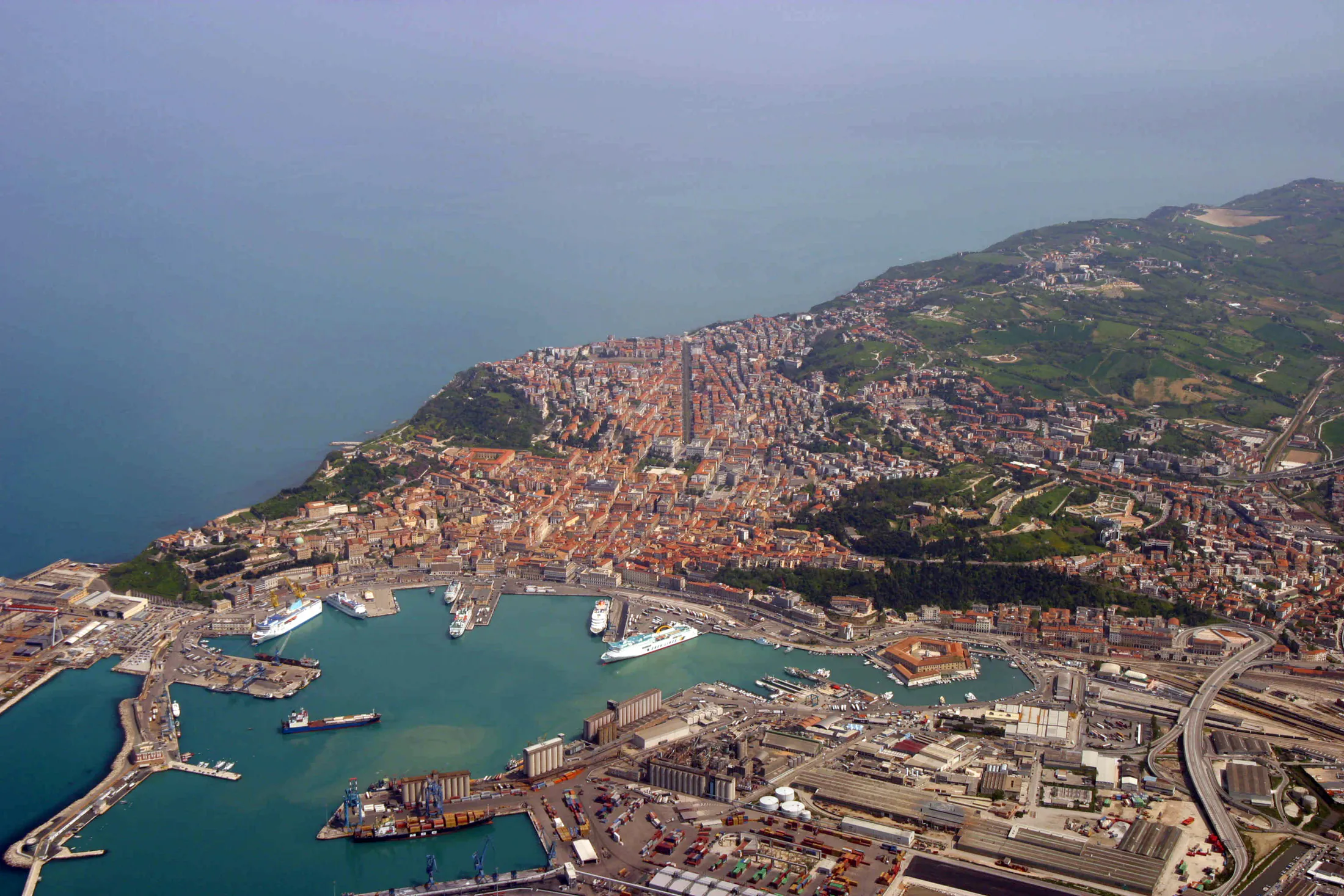 Hafen Ancona