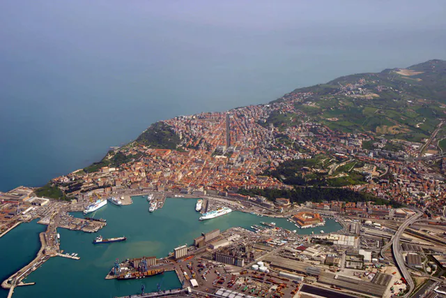Hafen Ancona