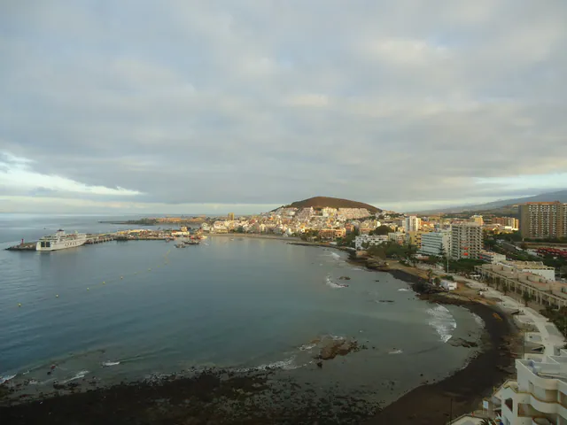 Hafen Los Cristianos