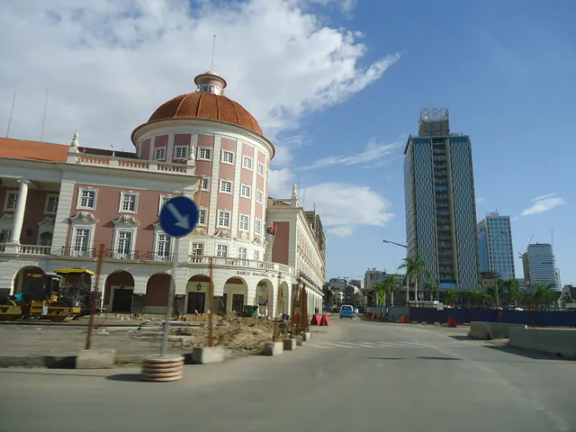 Hafen Luanda
