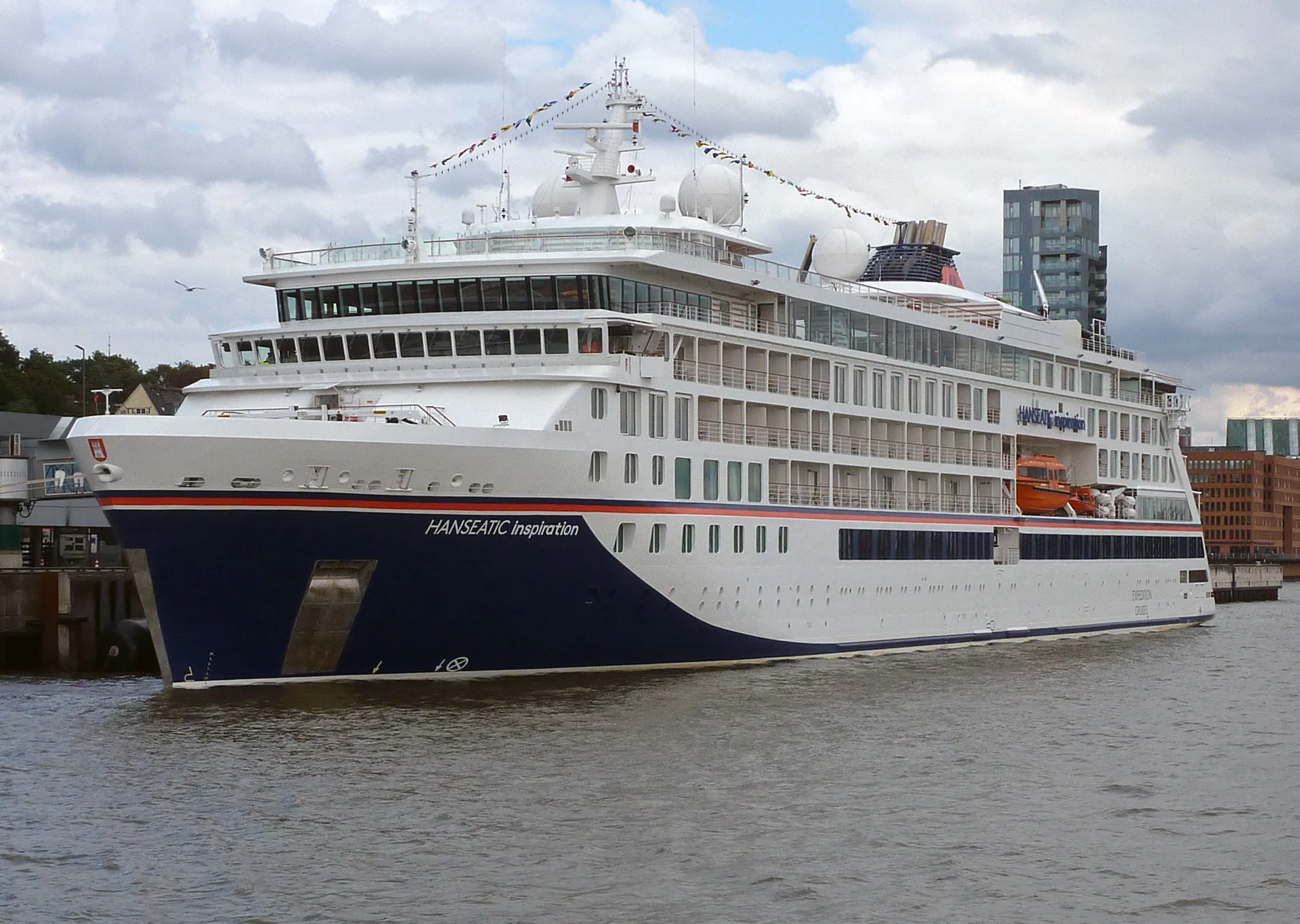 Kreuzfahrtschiff HANSEATIC inspiration