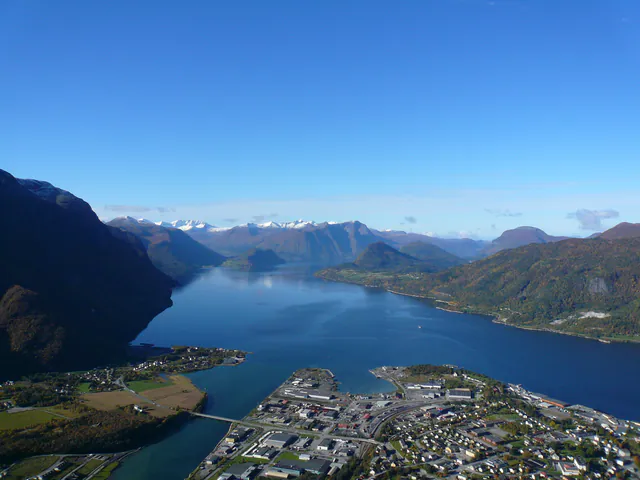 Hafen Andalsnes